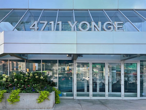 Regus (IWG) 4711 Yonge Street Toronto