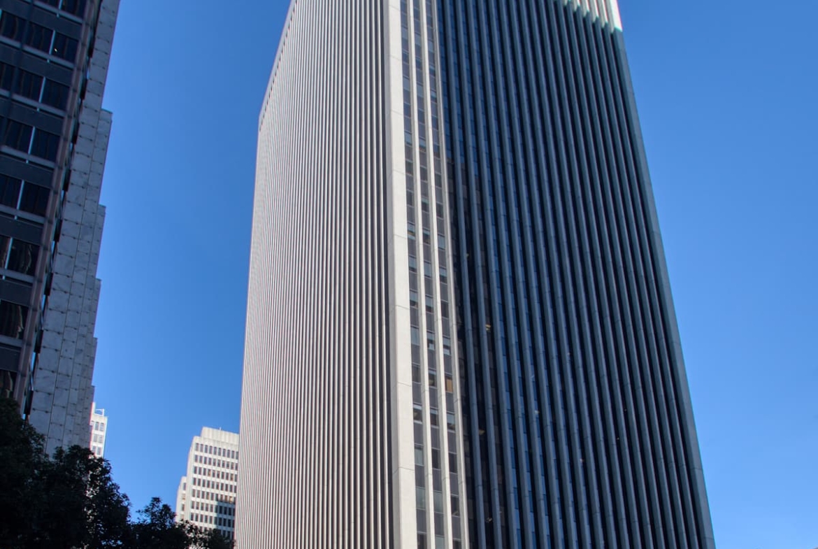 Regus 50 California Street