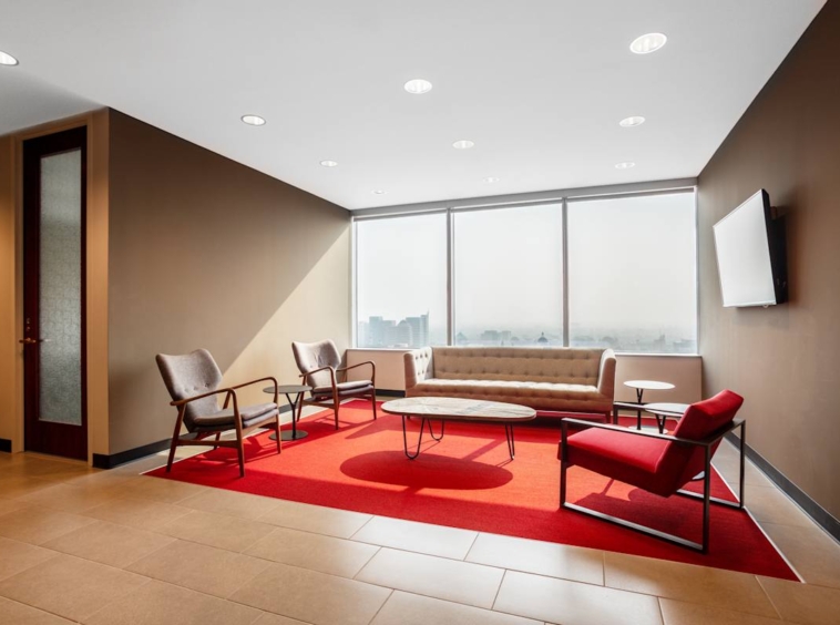 Regus (IWG) 500 Capitol Mall Sacramento