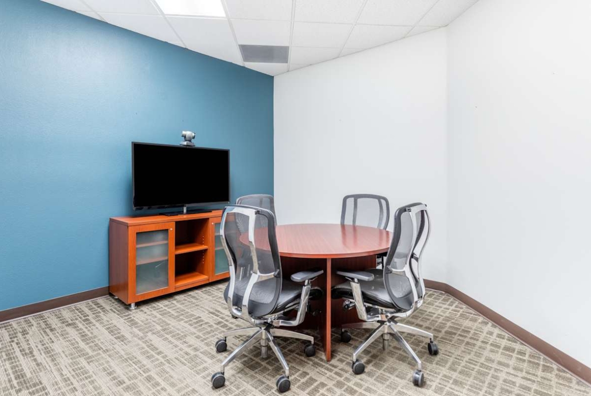 Regus (IWG) 500 North Rainbow Boulevard Las Vegas