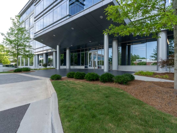 Spaces (IWG) 5000 Center Green Way Cary