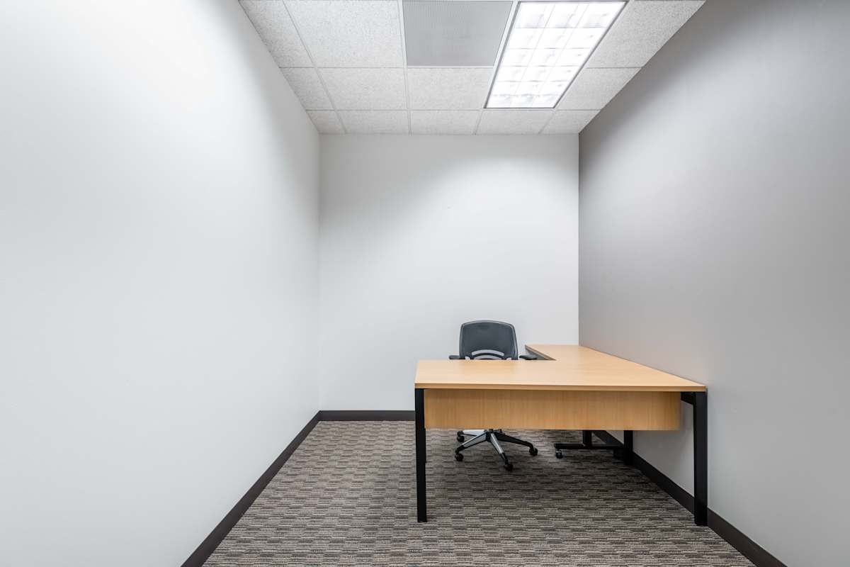 Regus (IWG) 501 West Broadway San Diego
