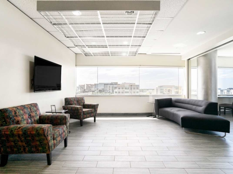 Regus (IWG) 5050 Quorum Drive Addison