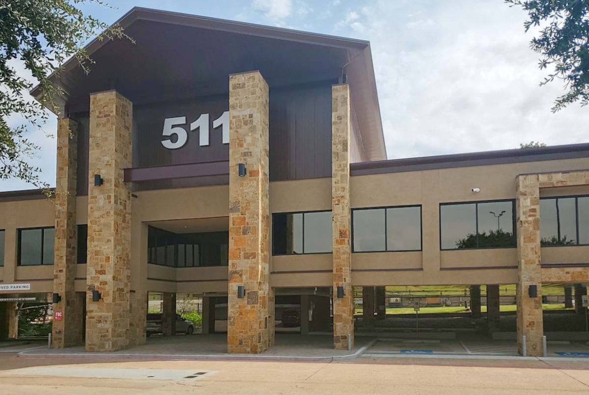 HQ (IWG) 511 University Dr E College Station