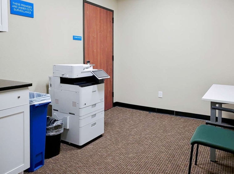 HQ (IWG) 511 University Dr E College Station