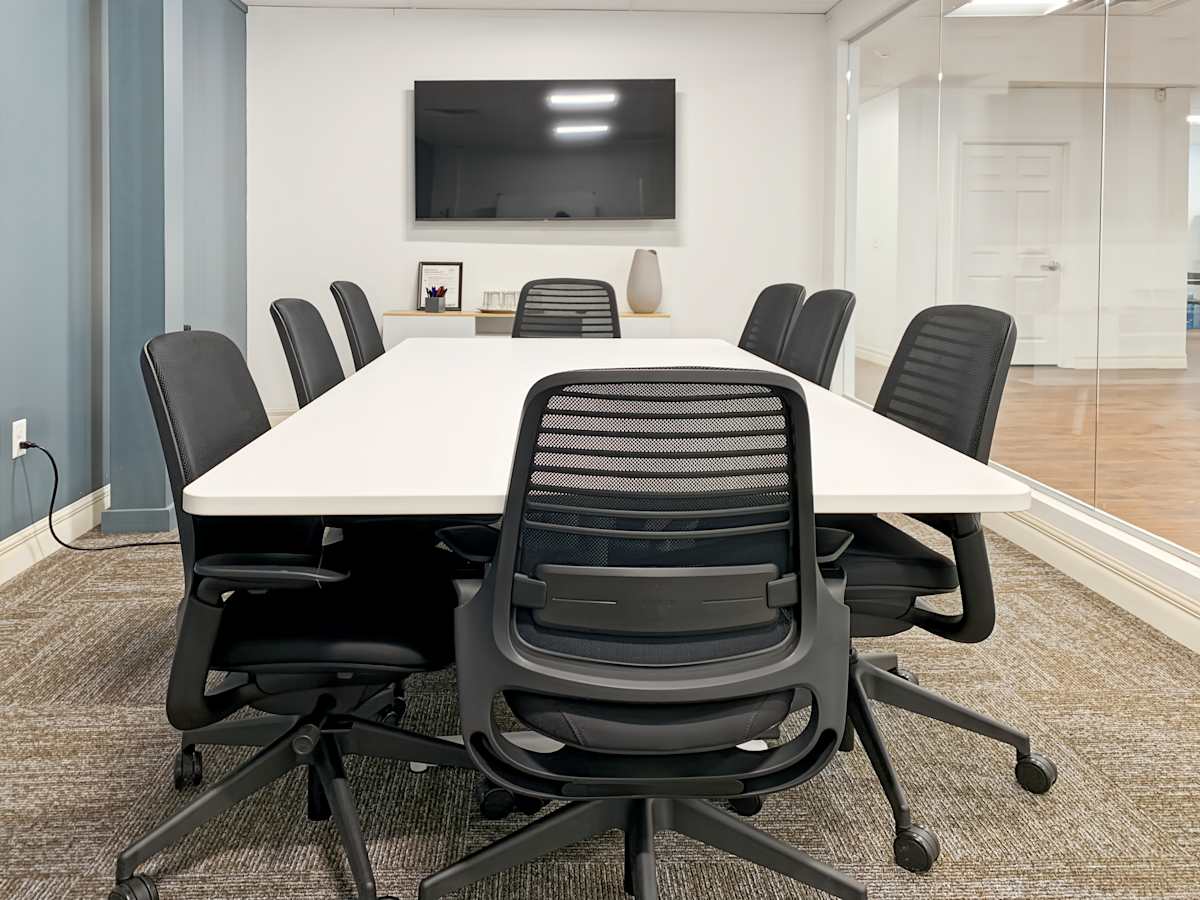 Regus (IWG) 5360 Genesee St Bowmansville
