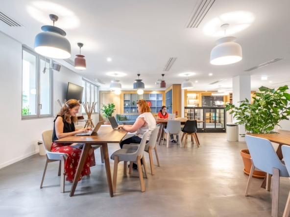 Spaces (IWG) 54 Rue de Londres Paris