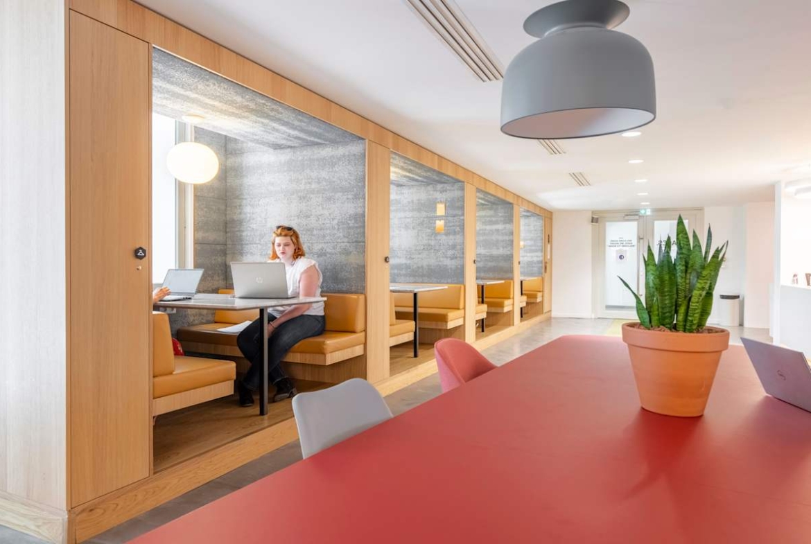 Spaces (IWG) 54 Rue de Londres Paris