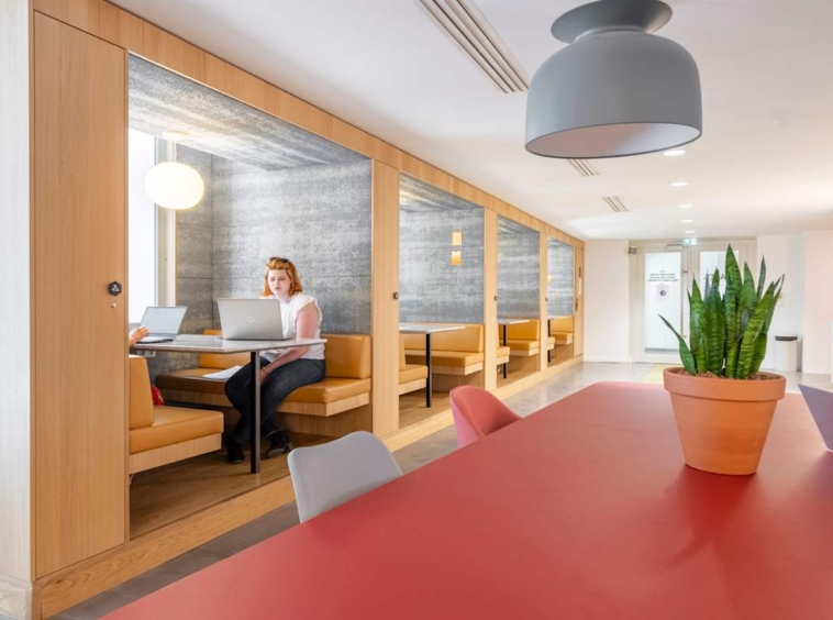 Spaces (IWG) 54 Rue de Londres Paris