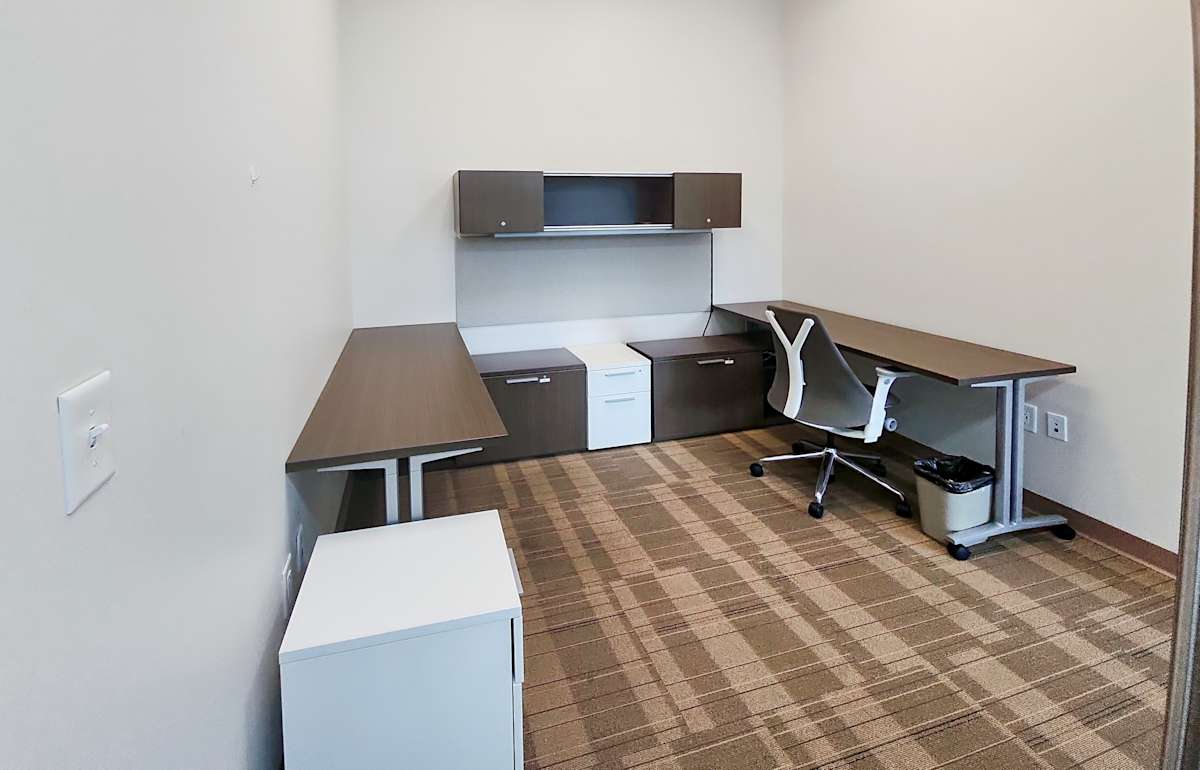 Regus (IWG) 5547 Veterans Parkway Columbus
