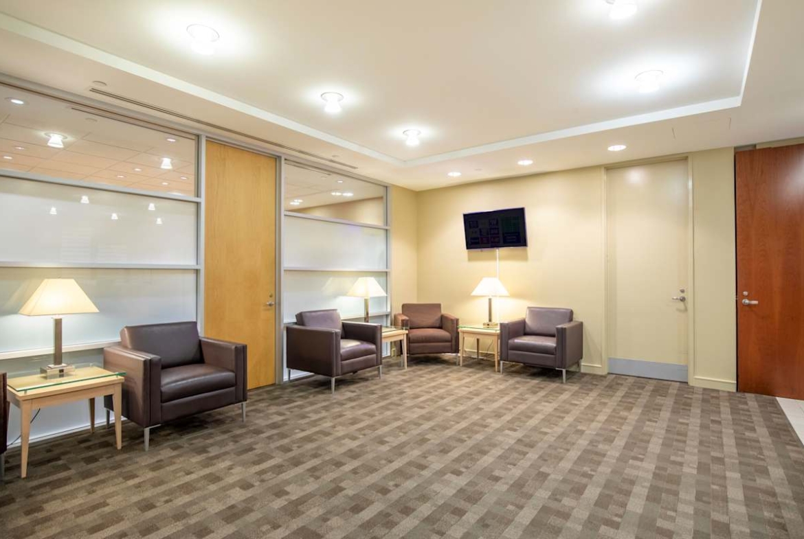 Regus (IWG) 555 Northpoint Center East Alpharetta