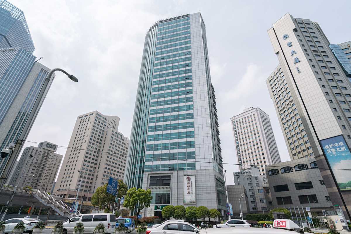 Regus (IWG) 568 Hengfeng Road Shanghai