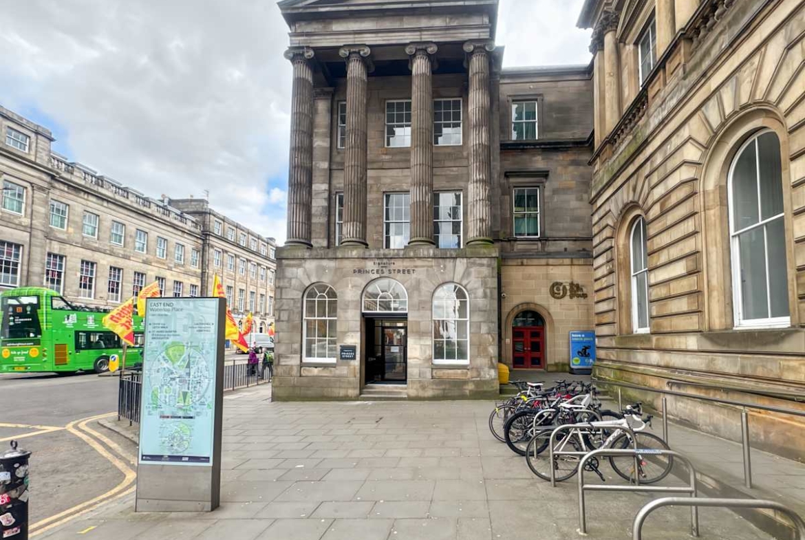 Signature by Regus (IWG) 6 Waterloo Place Edinburgh