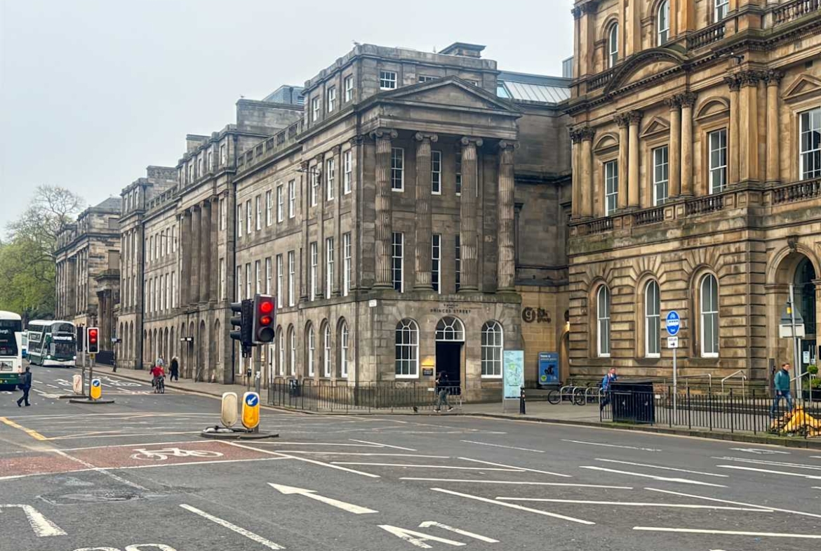Signature by Regus (IWG) 6 Waterloo Place Edinburgh