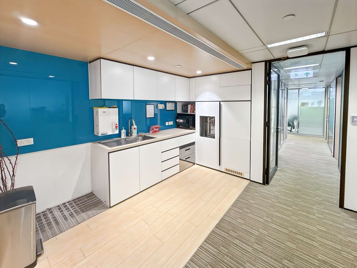 60 Gloucester Road, Hong Kong Island