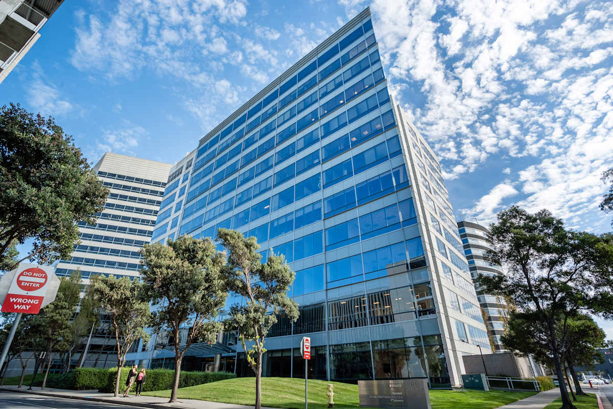 Office Space in Spaces (IWG) 611 Gateway Boulevard South San Francisco