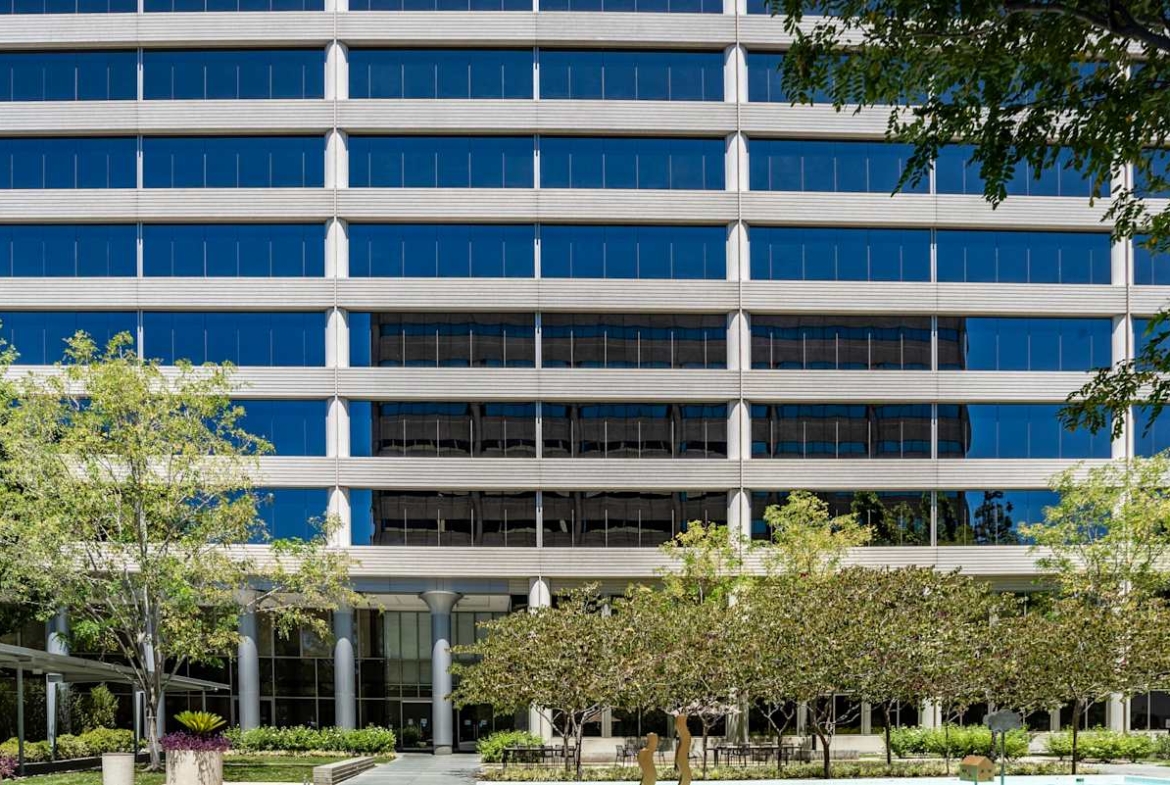 Regus (IWG) 6303 Owensmouth Avenue Woodland Hills