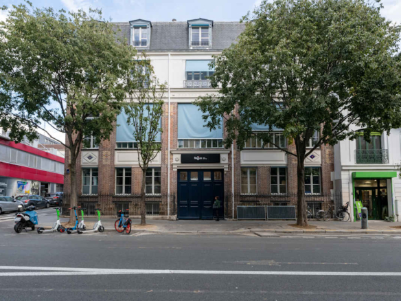 Regus (IWG) 64 Avenue Parmentier Paris
