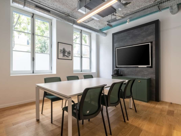 Regus (IWG) 64 Avenue Parmentier Paris
