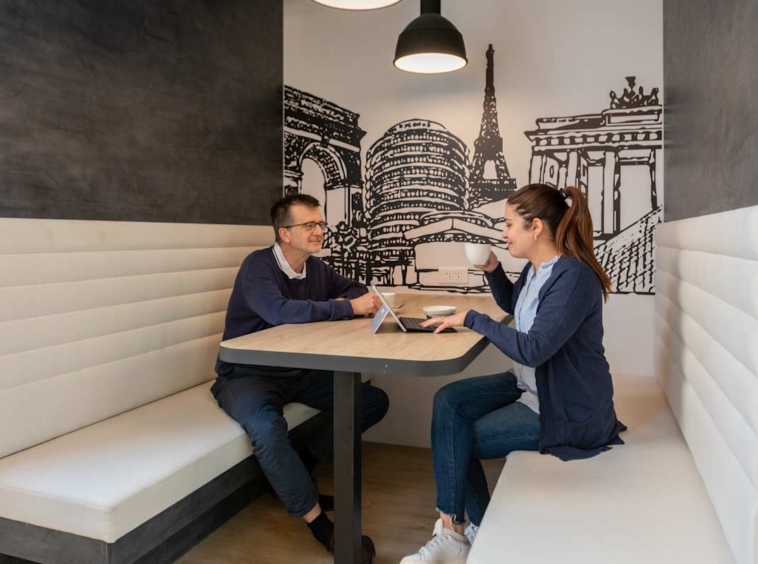 Regus (IWG) 64 Avenue Parmentier Paris