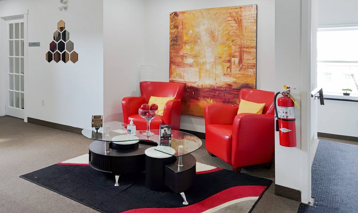 Regus (IWG) 640 3rd St SE Medicine Hat