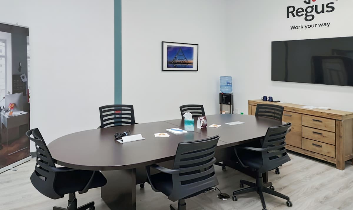 Regus (IWG) 640 3rd St SE Medicine Hat