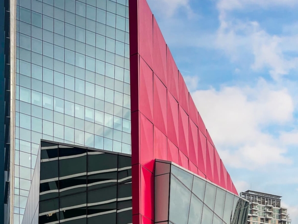 Regus IWG 66 Tower