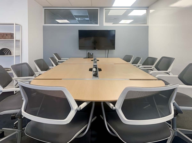 Regus (IWG) 6600 W Sunset Blvd Los Angeles