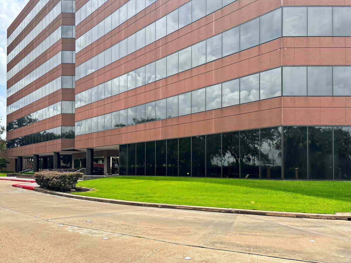 HQ (IWG) 6671 Southwest Freeway Houston