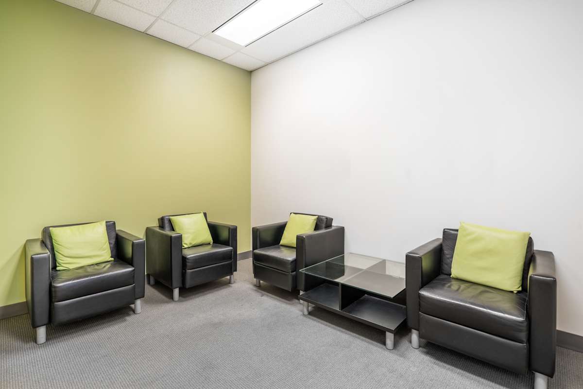 Regus (IWG) 675 Cochrane Drive Markham