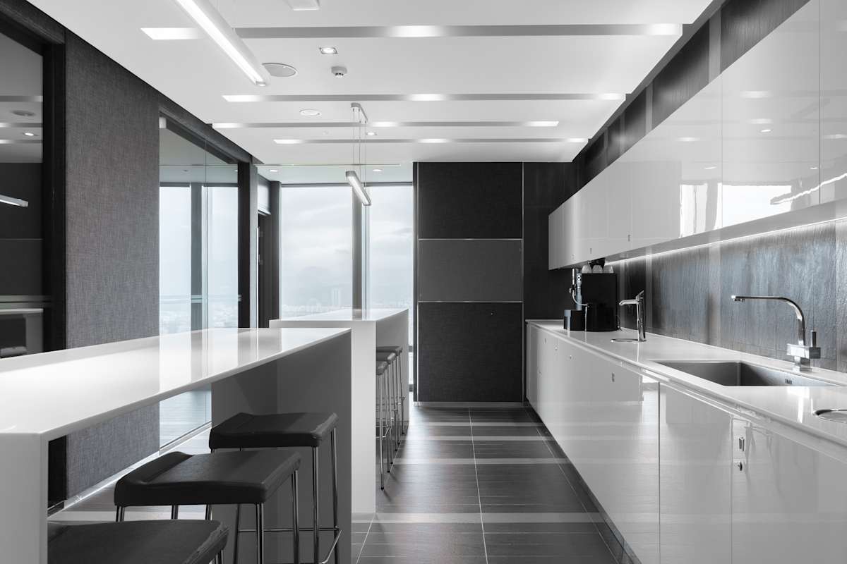 Regus (IWG) 68 Zhongxiao East Road Taipei City