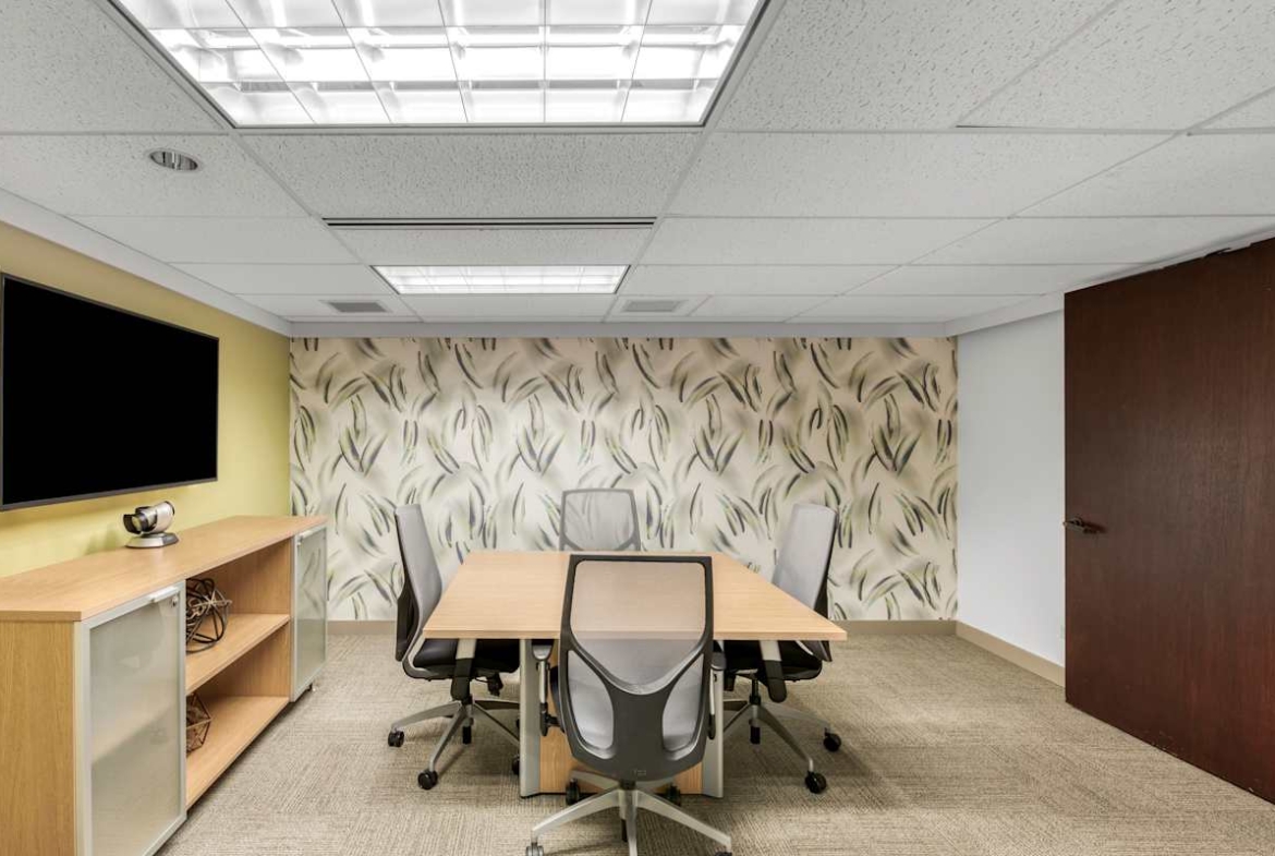 Regus (IWG) 7 Waterfront Plaza Honolulu