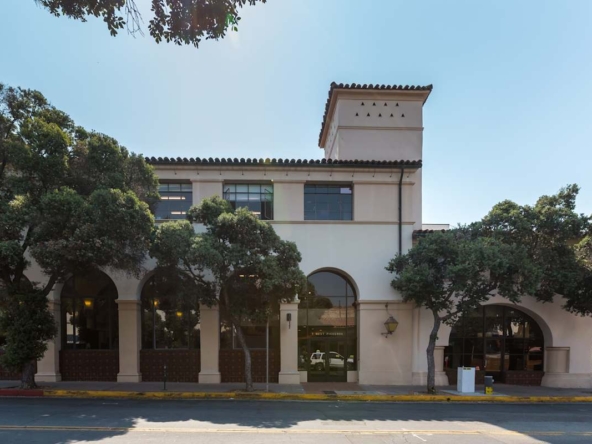 Regus (IWG) 7 West Figueroa Street Santa Barbara