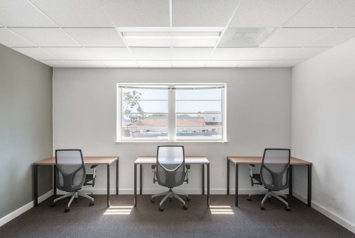 Regus (IWG) 7 West Figueroa Street Santa Barbara