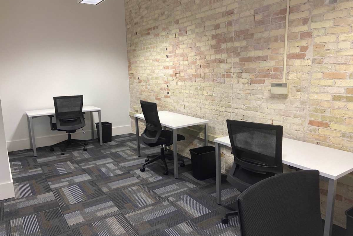 HQ (IWG) 701-703 N 8th St Sheboygan