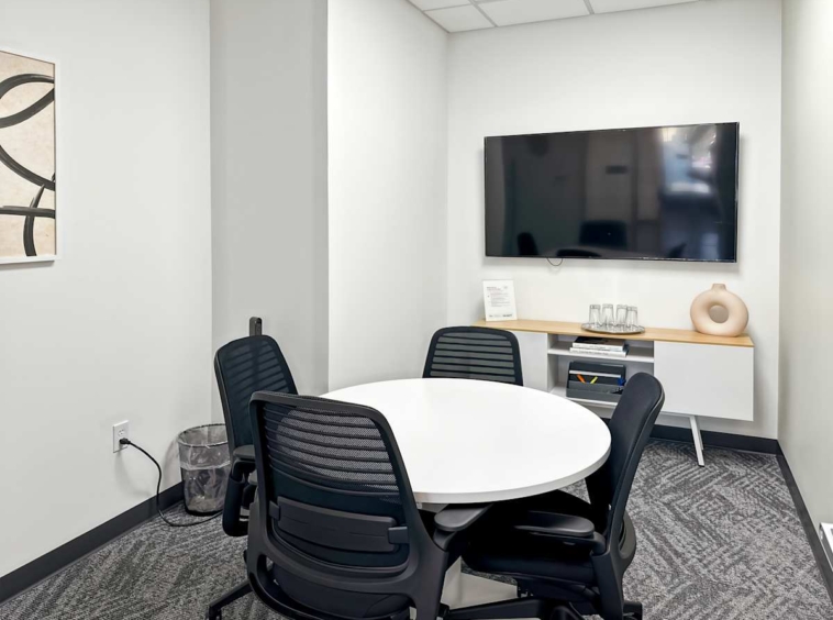 Regus (IWG) 701 S Main St Logan