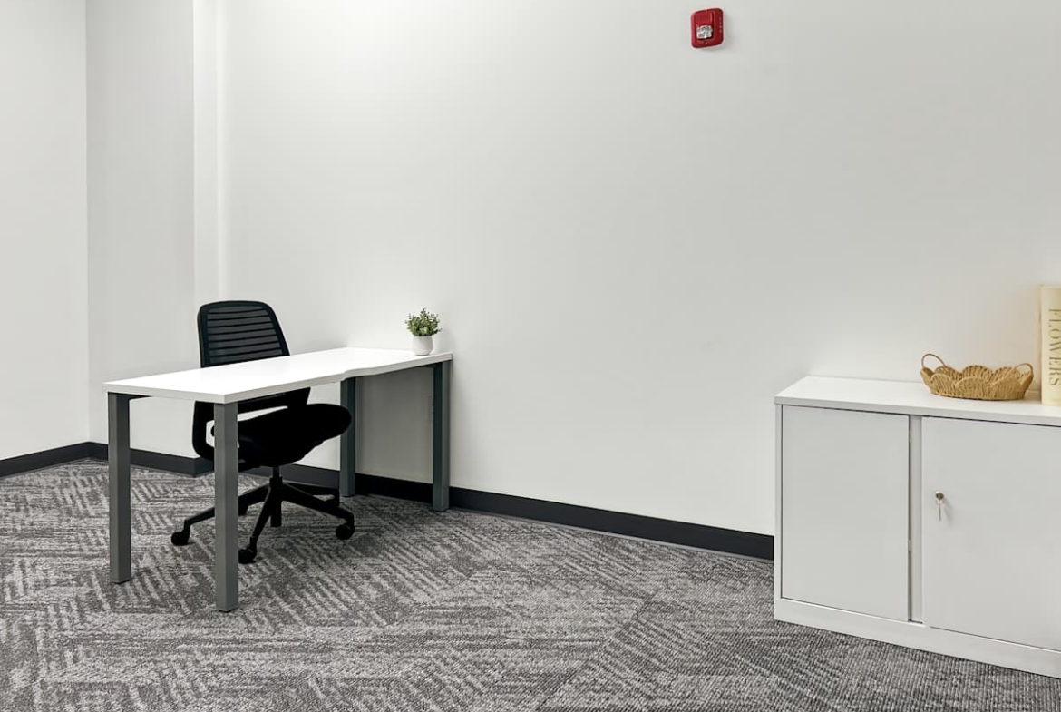 Regus (IWG) 701 S Main St Logan