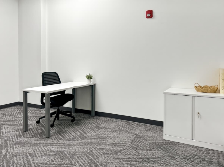 Regus (IWG) 701 S Main St Logan