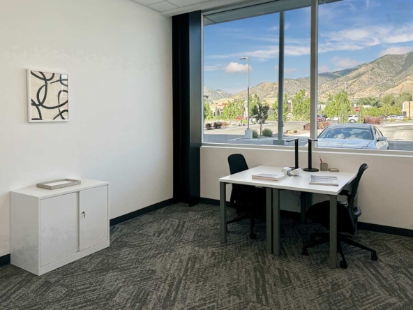 Regus (IWG) 701 S Main St Logan