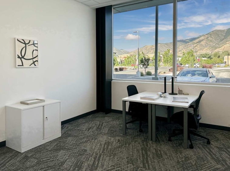 Regus (IWG) 701 S Main St Logan