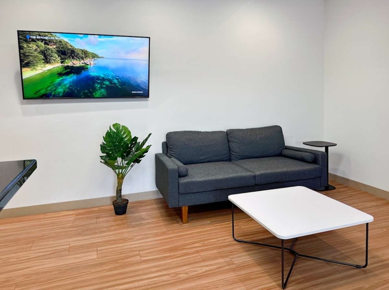 HQ (IWG) 710 Lakeway Dr Sunnyvale