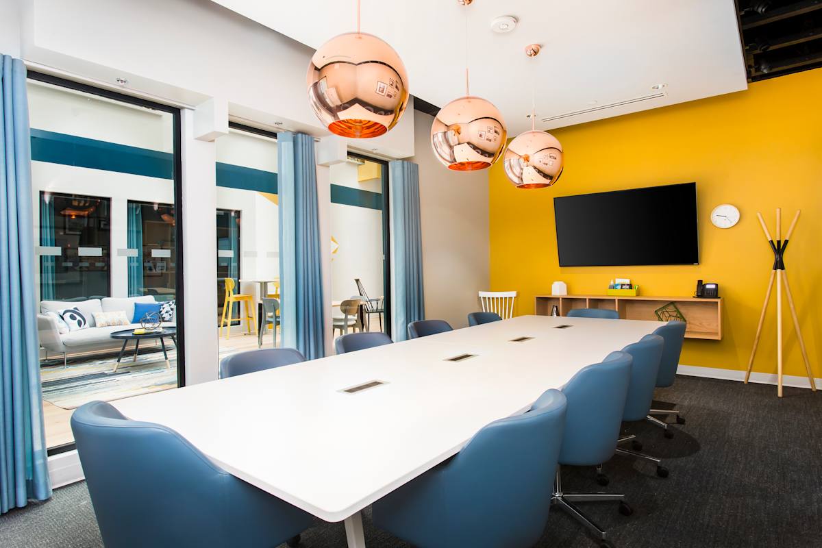 Spaces (IWG) 730 Arizona Avenue Santa Monica