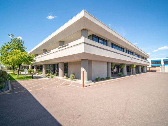 Regus 7301 North 16th Street