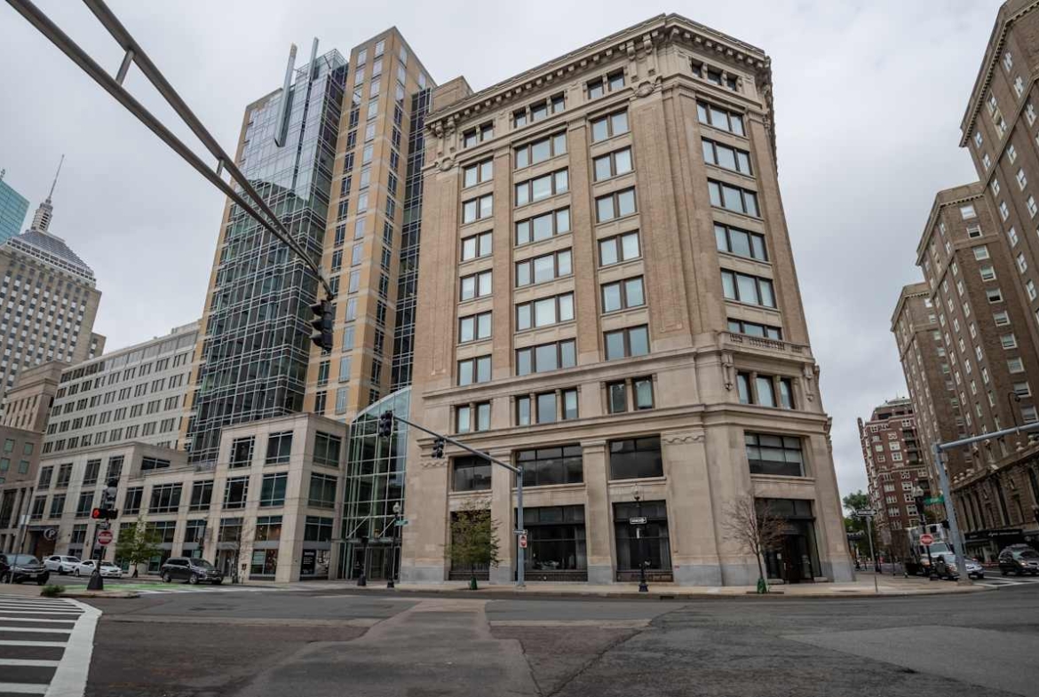 Regus (IWG) 75 Arlington Street Boston