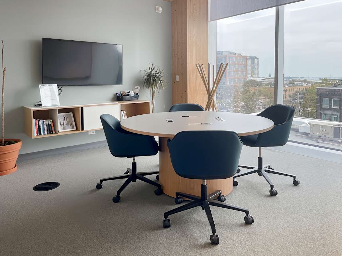 Spaces (IWG) 80 Atlantic Avenue Toronto