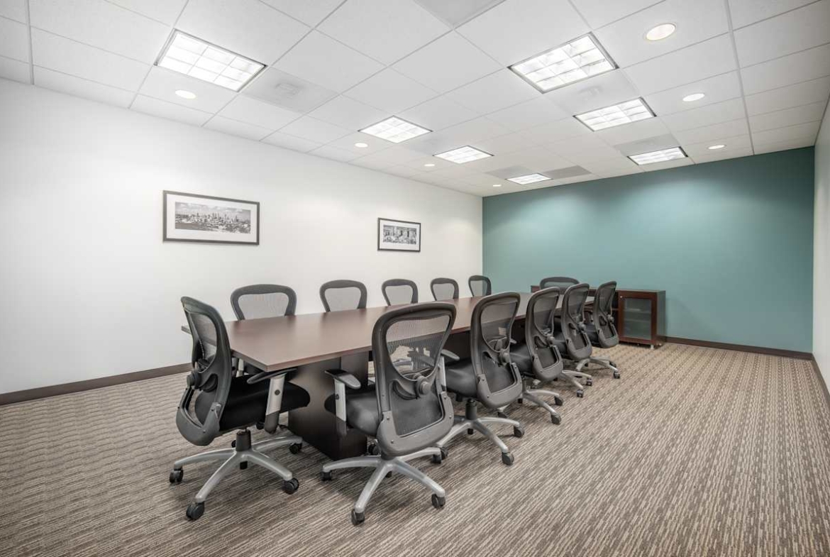 Regus (IWG) 8000 Towers Crescent Drive Vienna