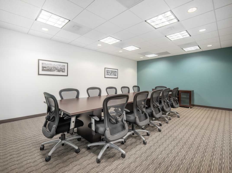 Regus (IWG) 8000 Towers Crescent Drive Vienna