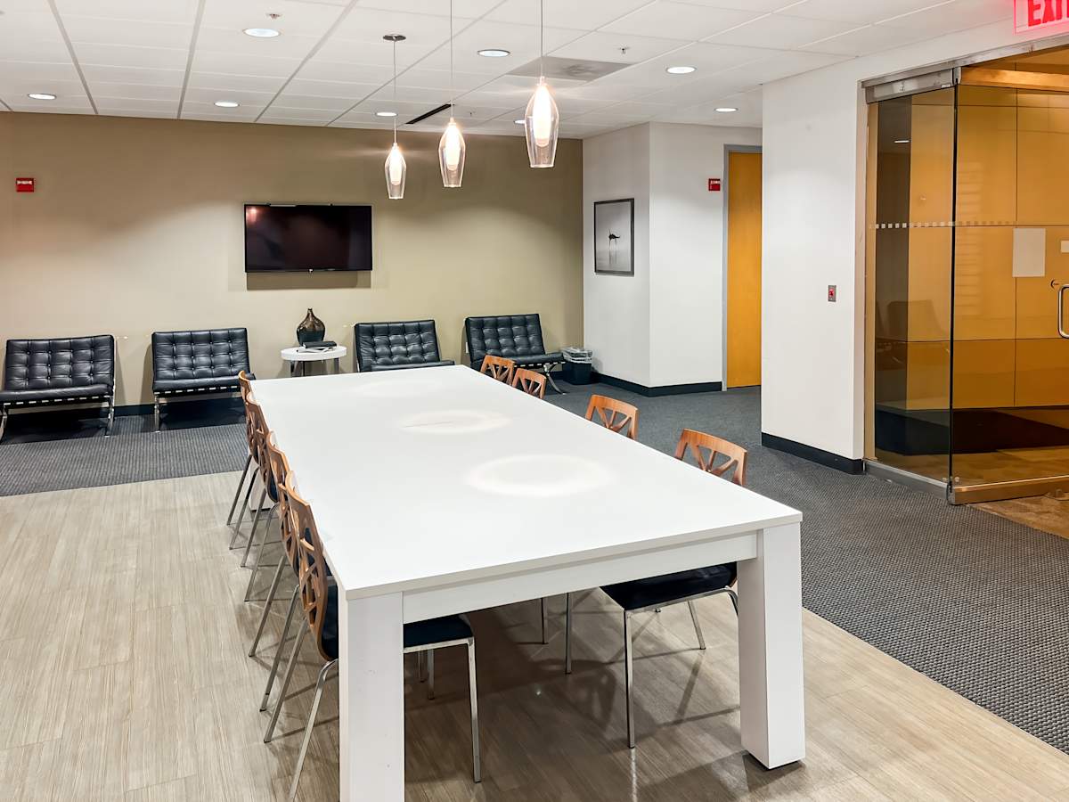 Regus (IWG) 801 International Parkway Lake Mary