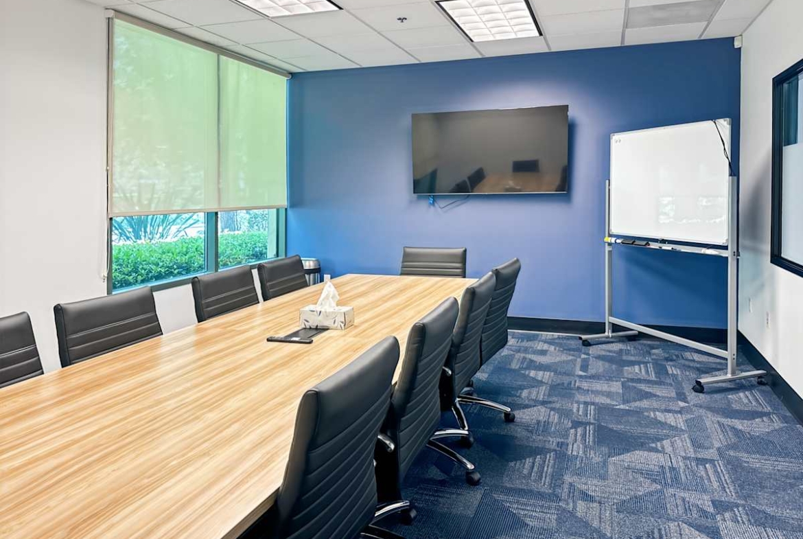 HQ (IWG) 803 Camarillo Springs Rd. Camarillo