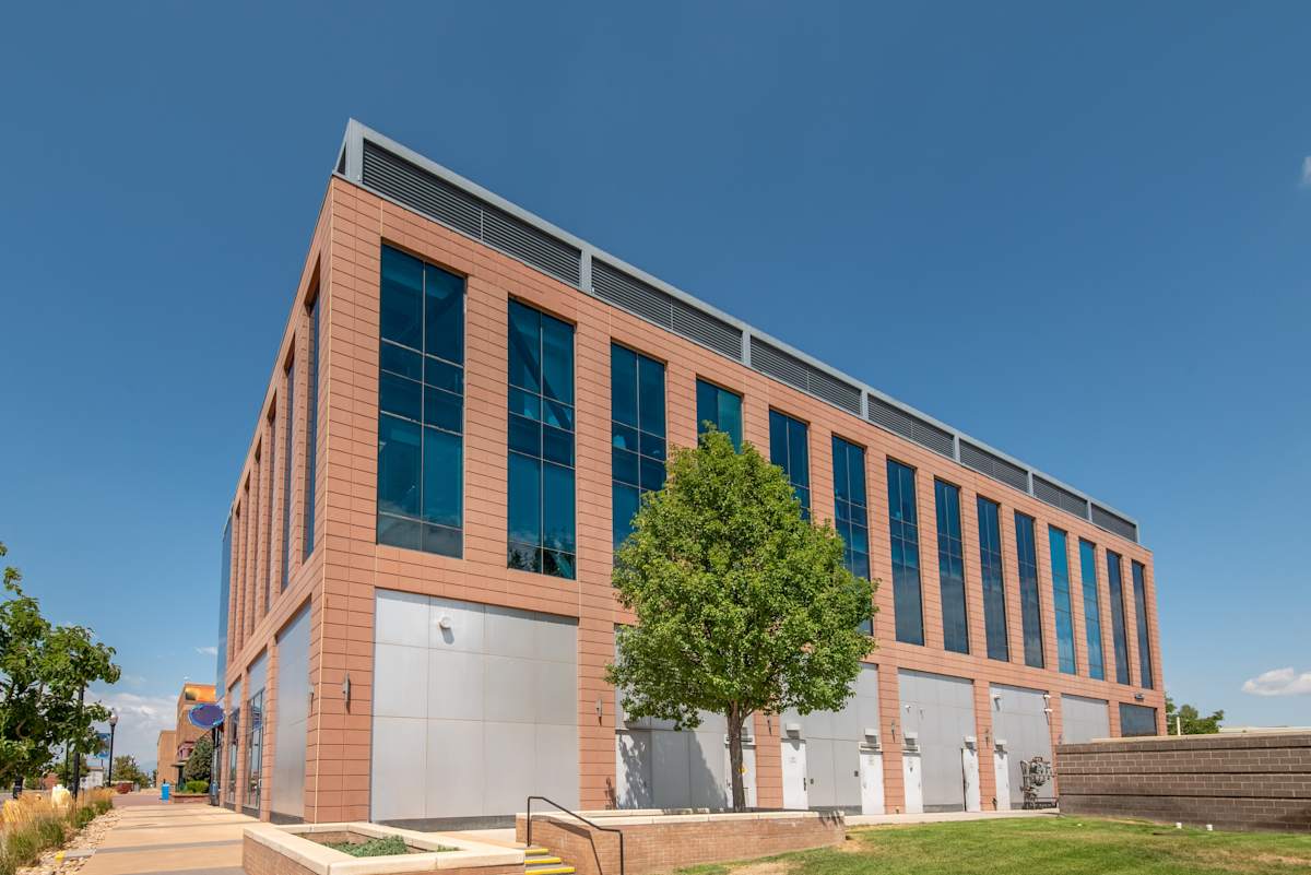 Regus 8354 Northfield Boulevard